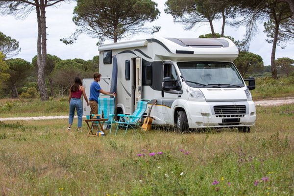 Pourquoi les campings avec parc aquatique proches de Lyon sont souvent très animés ?